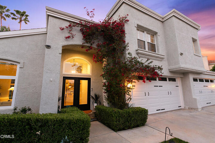 Property Photo:  5537 Foothill Drive  CA 91301 