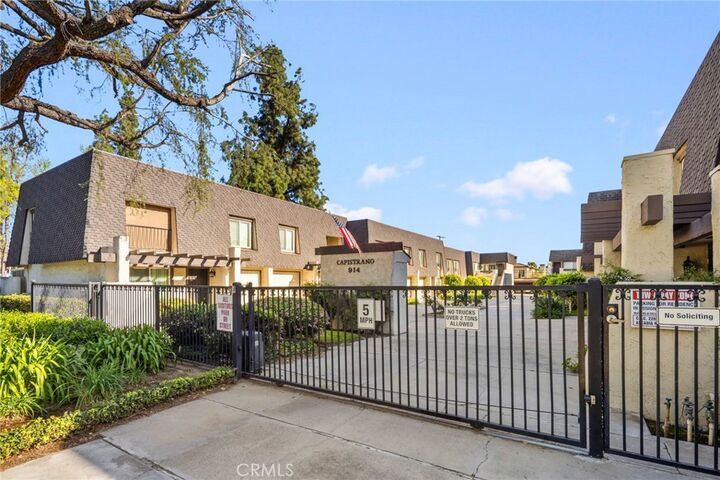 Property Photo: 914 Fairview 13 CA 91007