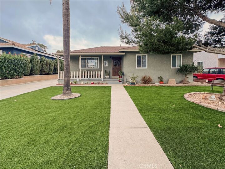 Property Photo:  1004 Firmona  CA 90278 