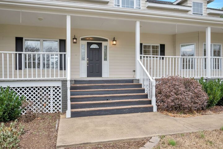 Property Photo:  1576 Old Hillsboro Rd  TN 37069 