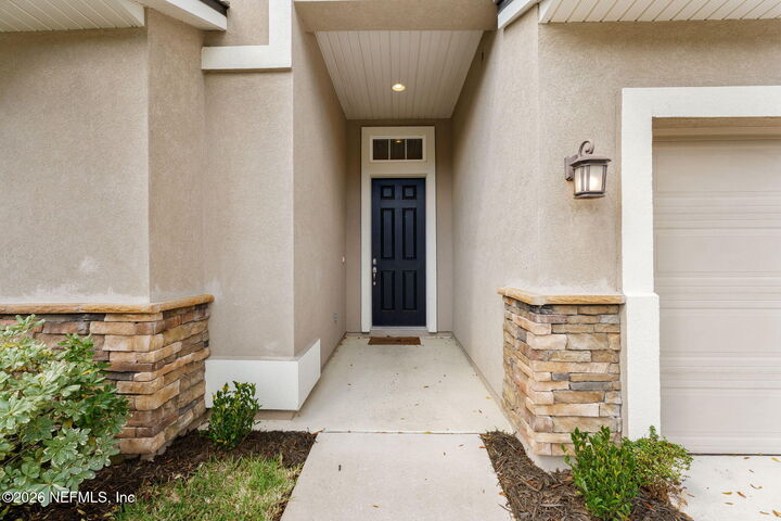 Property Photo:  12820 Chandlers Crossing Lane  FL 32226 