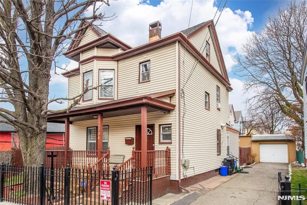 Property Photo:  204 Central Avenue  NJ 07055 
