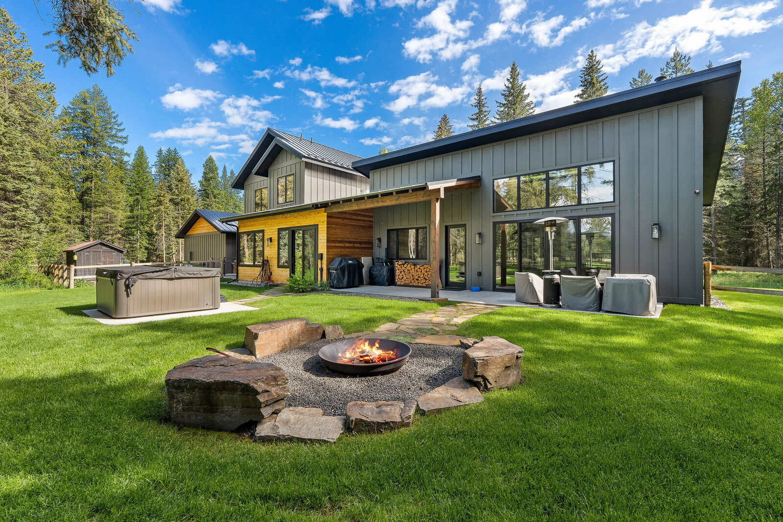 Property Photo:  757 Lodgepole Road  MT 59937 