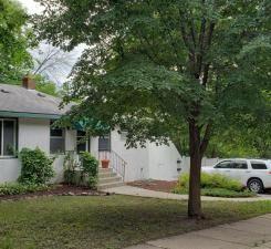 Property Photo:  686 Lexington Parkway S  MN 55116 