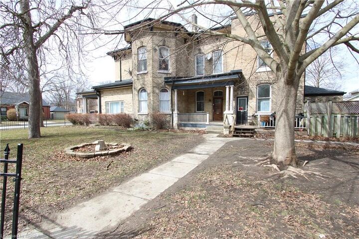 Property Photo: 119 Park Avenue 4 ON N3S 5H9