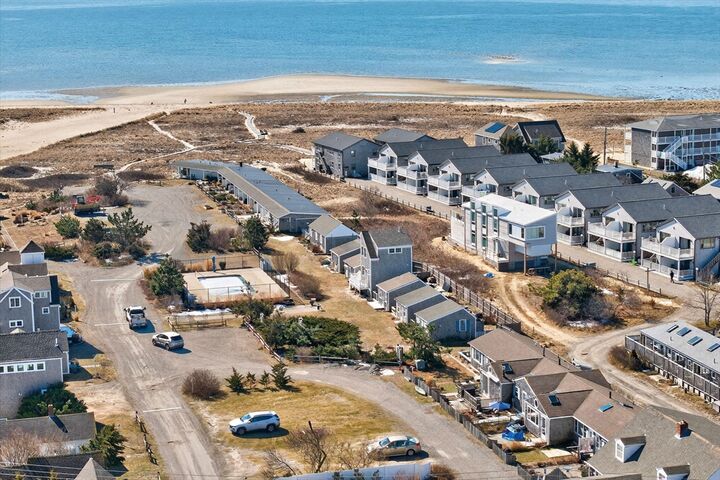 Property Photo:  963 Commercial Street Unit 7  MA 02657 