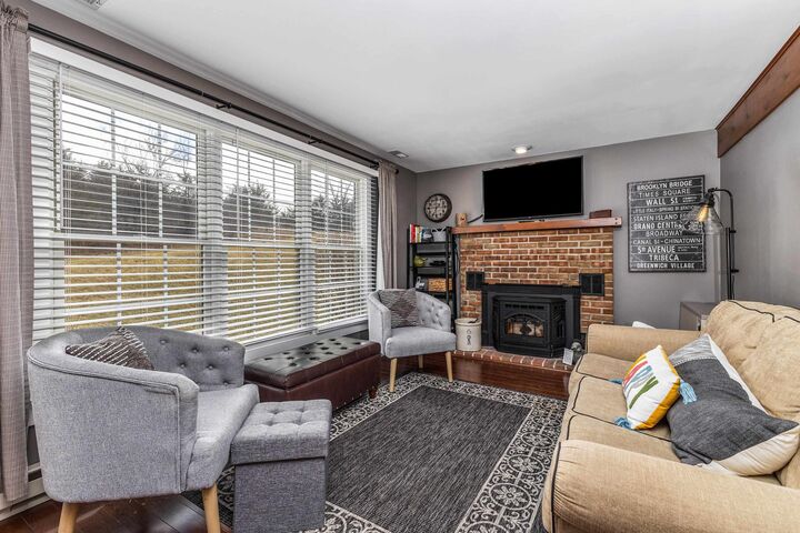 Property Photo:  35 Thatcher Lane  IL 61036 