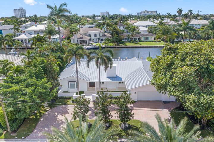 Property Photo:  1102 Island Drive  FL 33483 