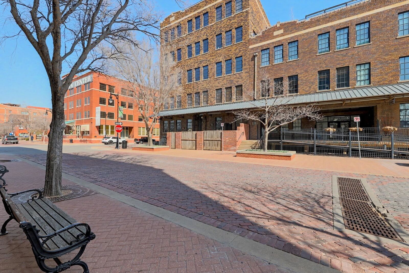 Property Photo: 151 N Rock Island Ave, 3B KS 67202