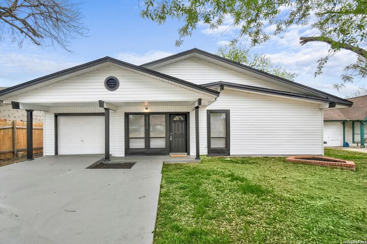 Property Photo: 5310 Shadow Lake TX 78244