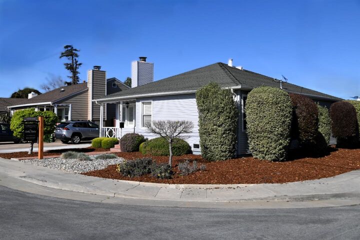 Property Photo:  1639 Cypress Avenue  CA 94401 