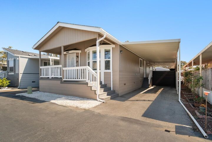 Property Photo:  789 Green Valley Road 121  CA 95076 