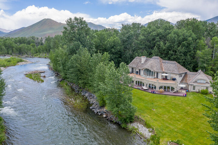 Property Photo: 114 Deer Creek Lane ID 83333