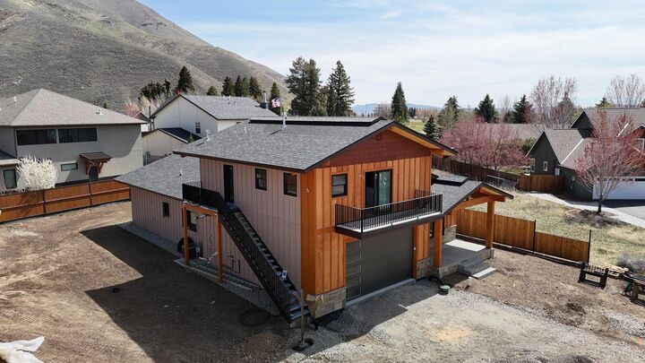 Property Photo: 471 Maple Ridge Loop ID 83313