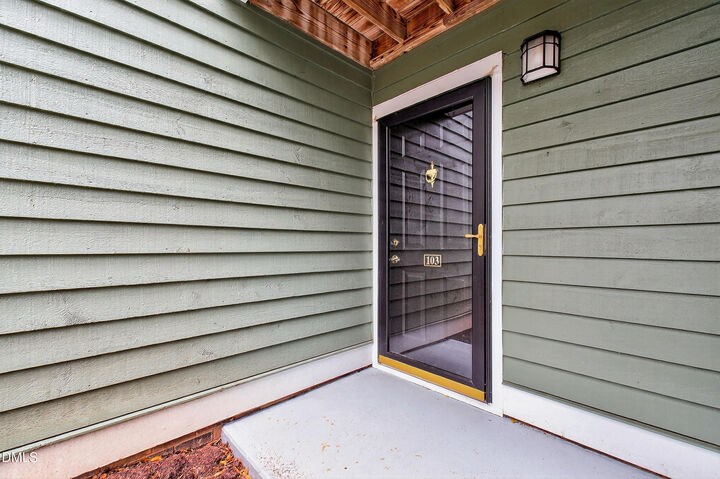 Property Photo: 1010 Nicholwood Drive 103 NC 27605