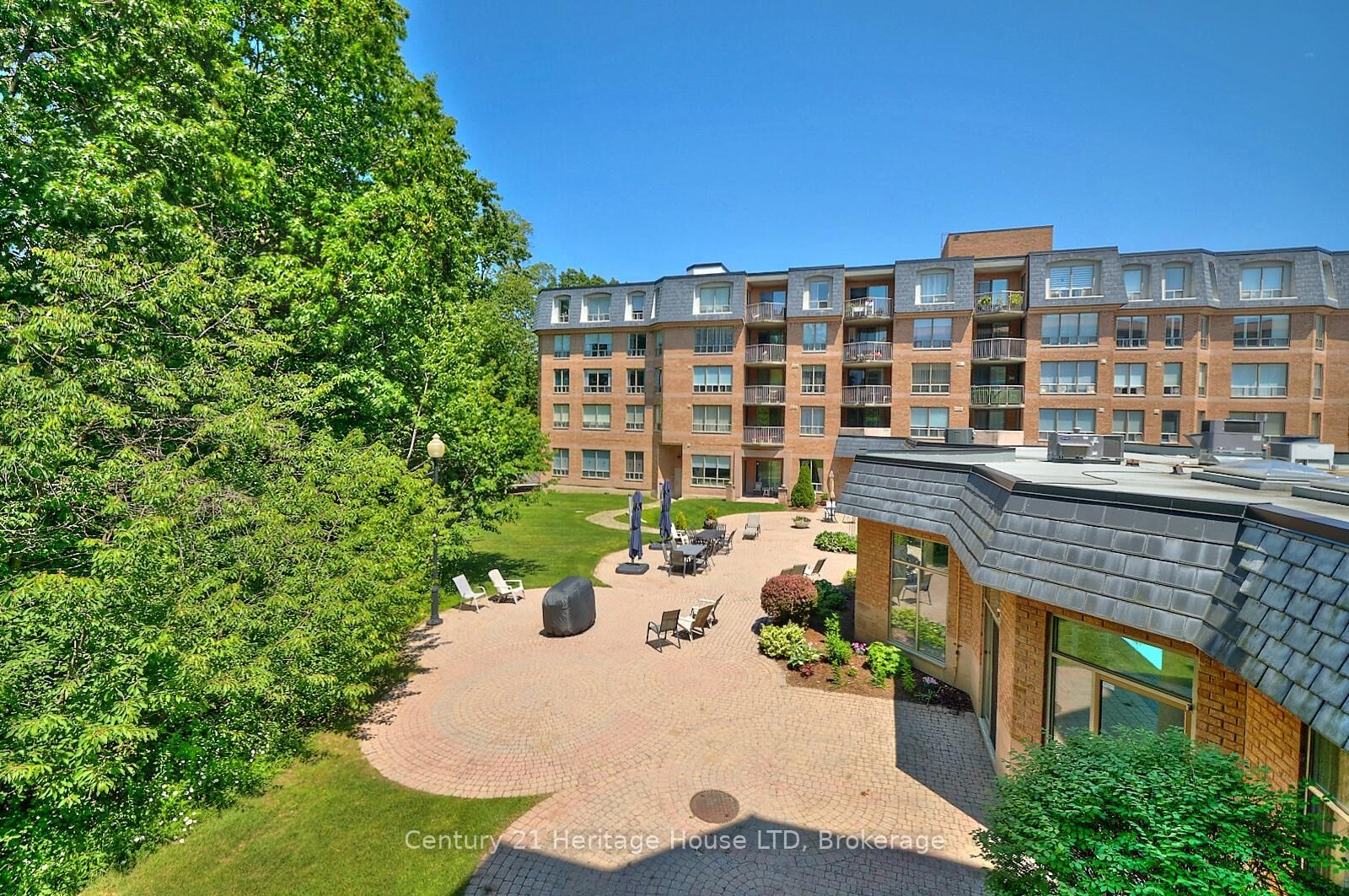 Property Photo: 8111 Forest Glen Drive 317 ON L2H 2Y7