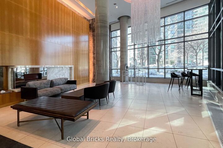Property Photo: 215 Fort York Boulevard #215 ON M5V 4A1