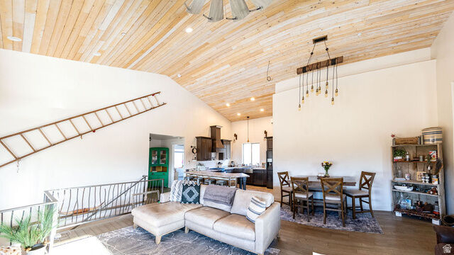 Property Photo:  9449 E Deer Creek Dr S 1069  UT 84032 