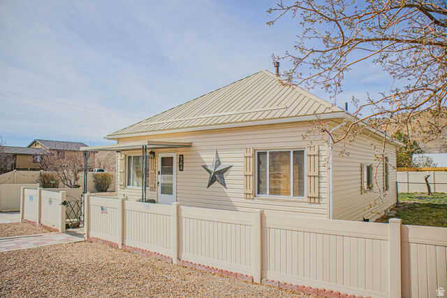 Property Photo:  564 S 300 W  UT 84526 