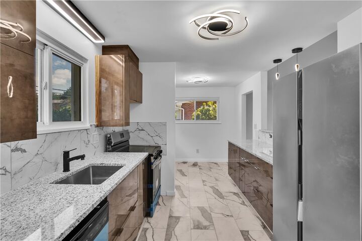 Property Photo:  446 Amherst Ave  PA 15108 