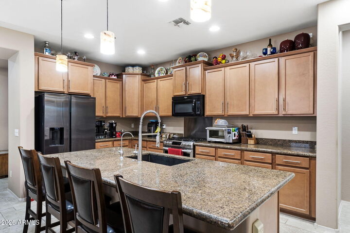 Property Photo:  2482 W Arroyo Way  AZ 85144 