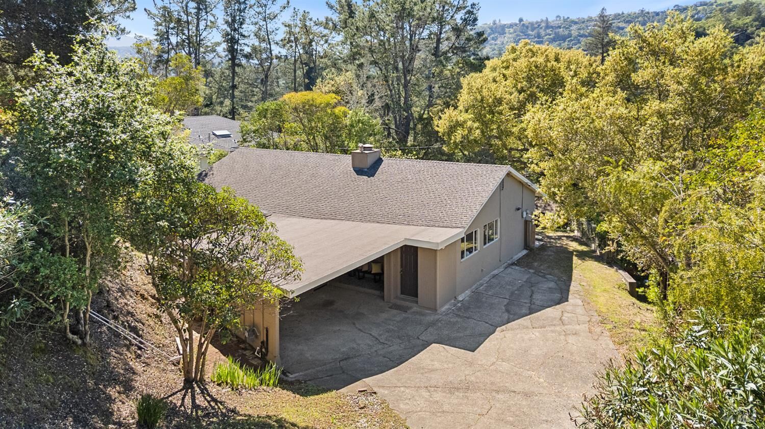 Property Photo:  251 Fawn Drive  CA 94960 