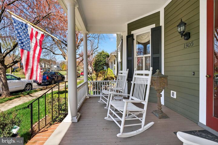 Property Photo:  1305 Washington Avenue  VA 22401 