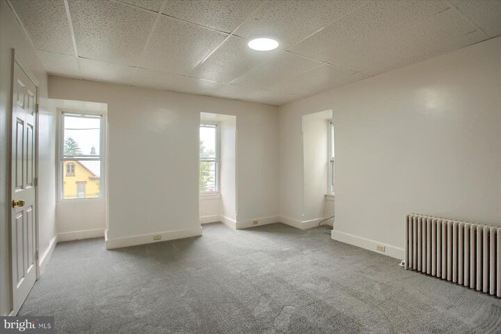 Property Photo:  310 S Market Street 3  PA 17055 