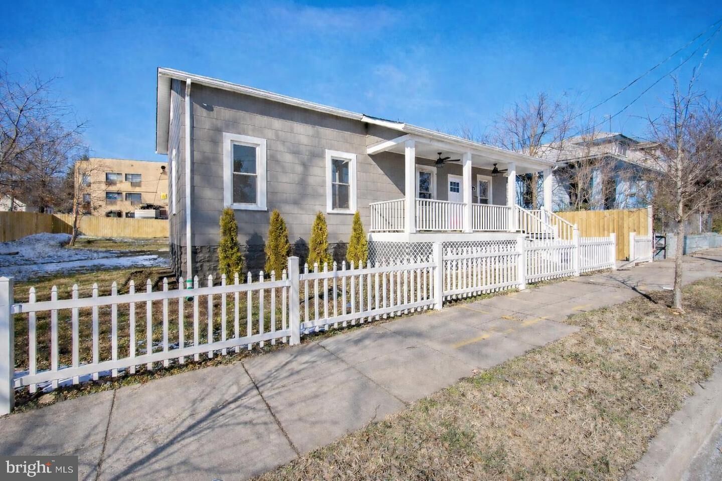 Property Photo:  4376 Southern Avenue SE  DC 20019 