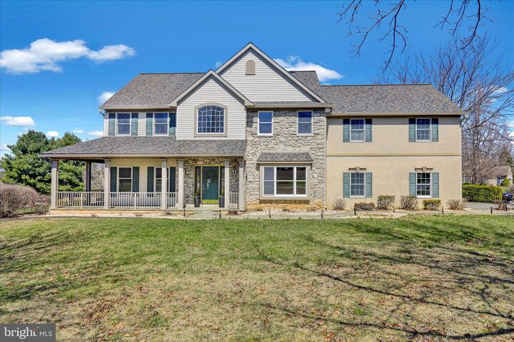 Property Photo:  1026 Glenwood Ln L-0254  PA 17042 