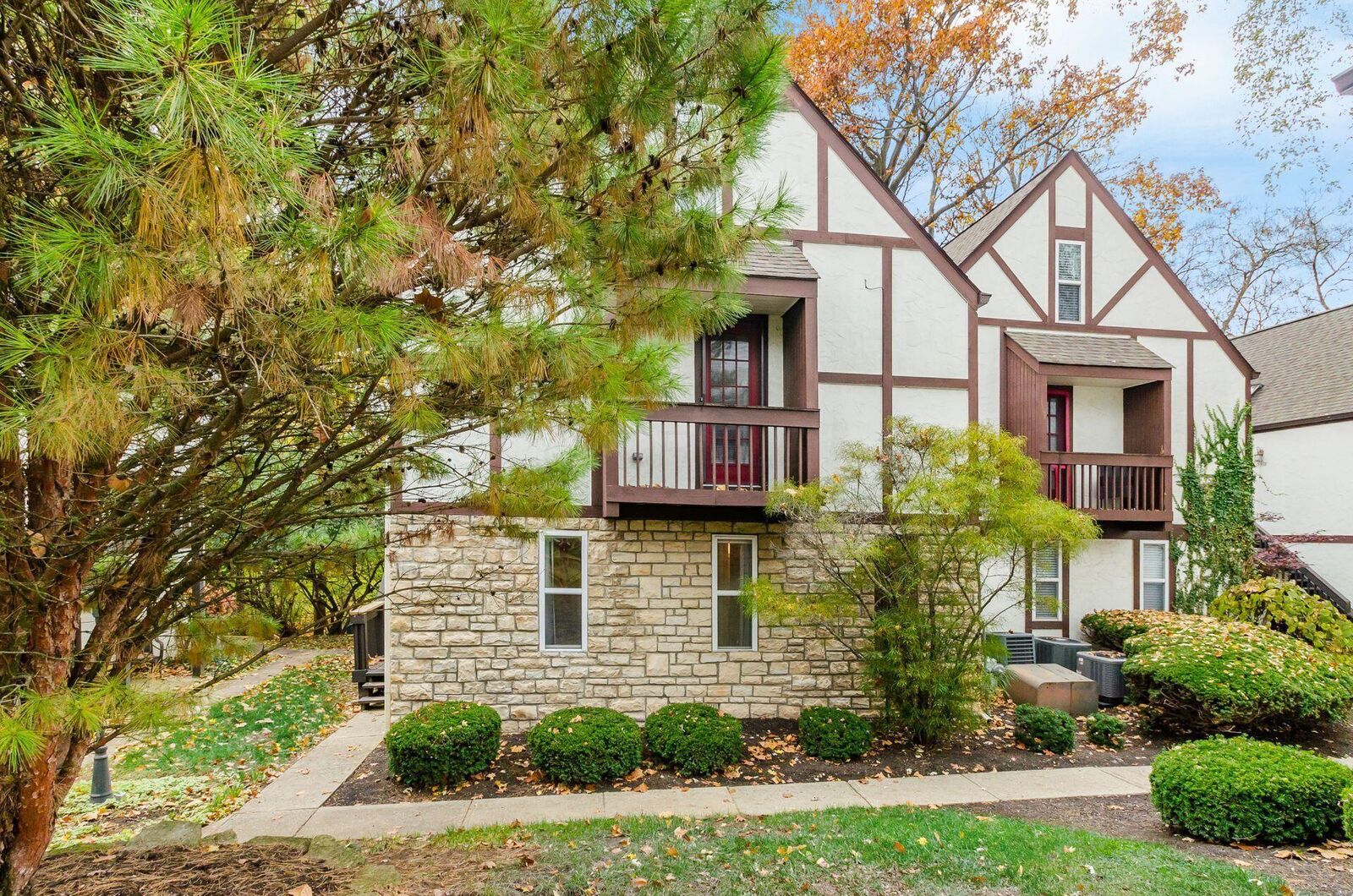 Property Photo:  1585 Arlington Avenue  OH 43212 