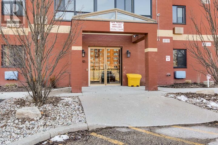 Photo de la propriété: 95 Base Line Road West 909 ON N6J 4X3