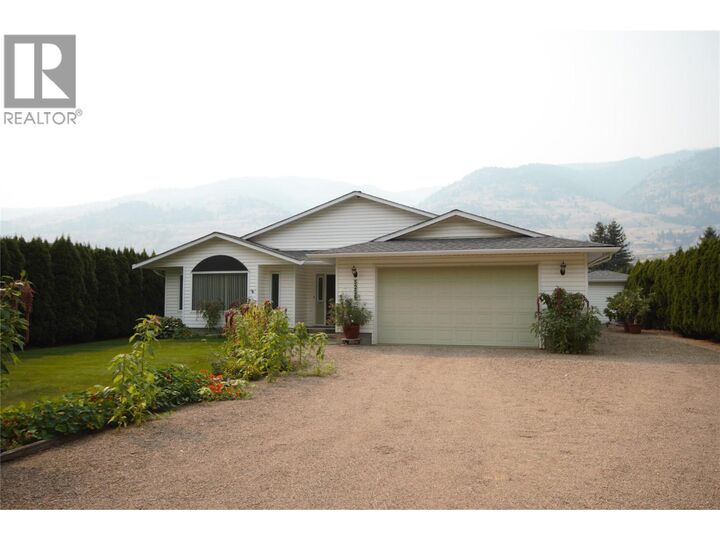 Property Photo: 5226 Haynes Road BC V0H 1T1