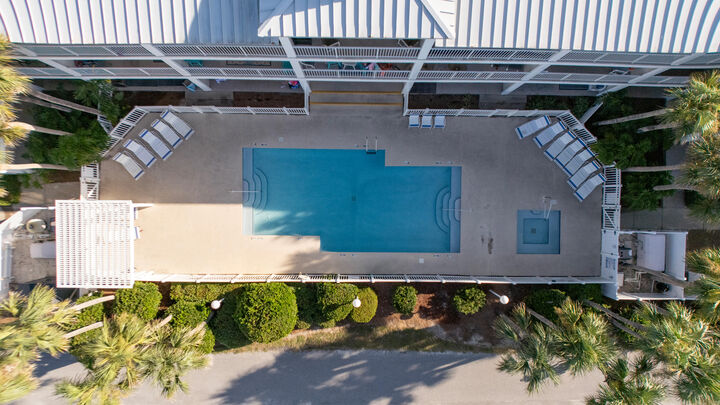 Property Photo: 3291 Scenic Highway 98 Unit 101 FL 32541