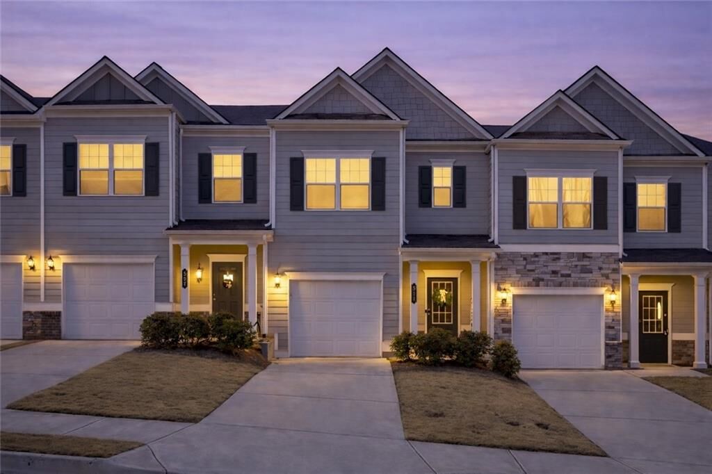 Property Photo: 511 Ryan Court GA 30107