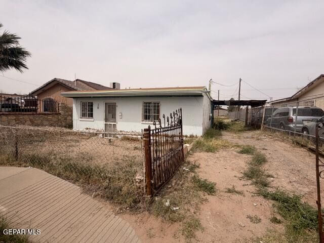 Property Photo:  653 Lafayette Drive  TX 79915 