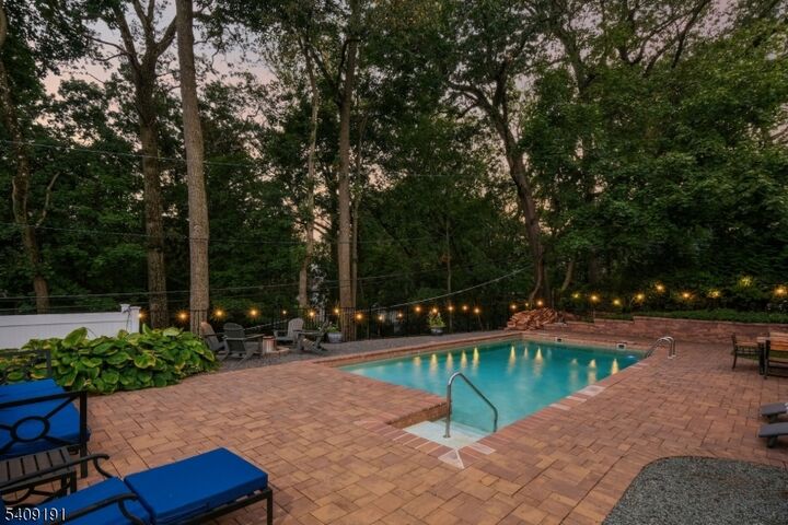 Property Photo:  17 Glenside Rd  NJ 07079 