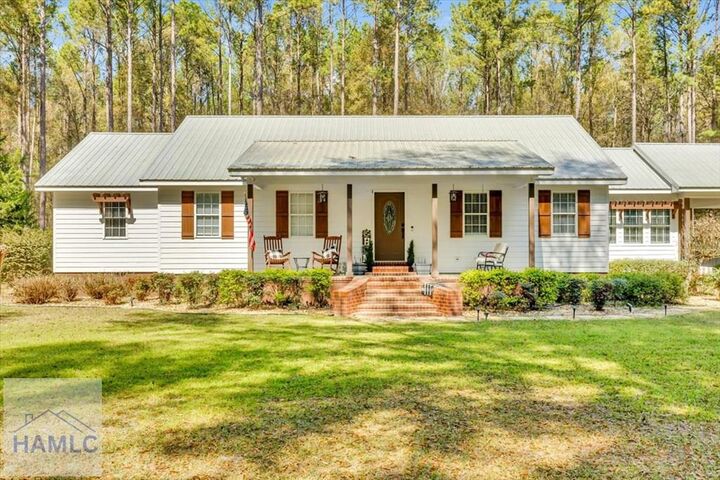 Property Photo:  5200 Old River Road  GA 30415 