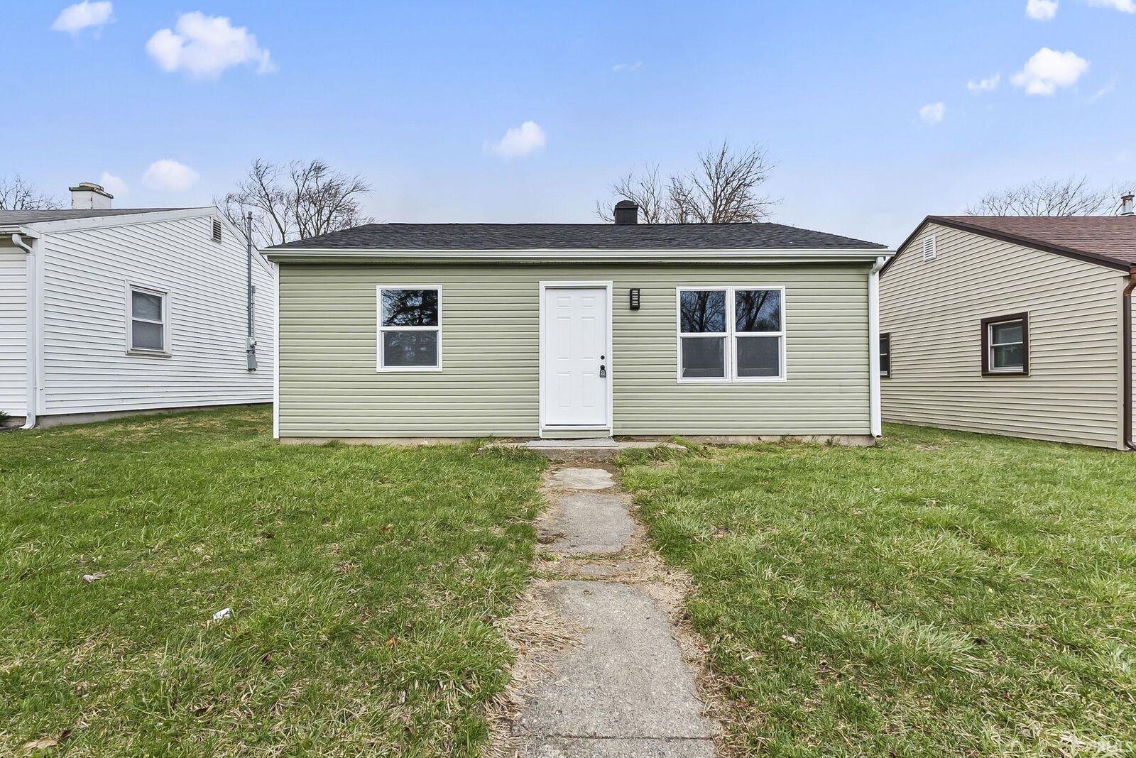 Property Photo:  3227 Rodgers Avenue  IN 46803-3883 