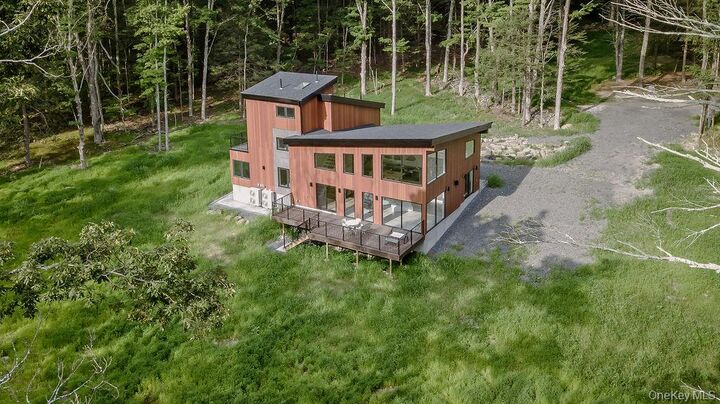 Property Photo:  30 Narrow Road  NY 12401 