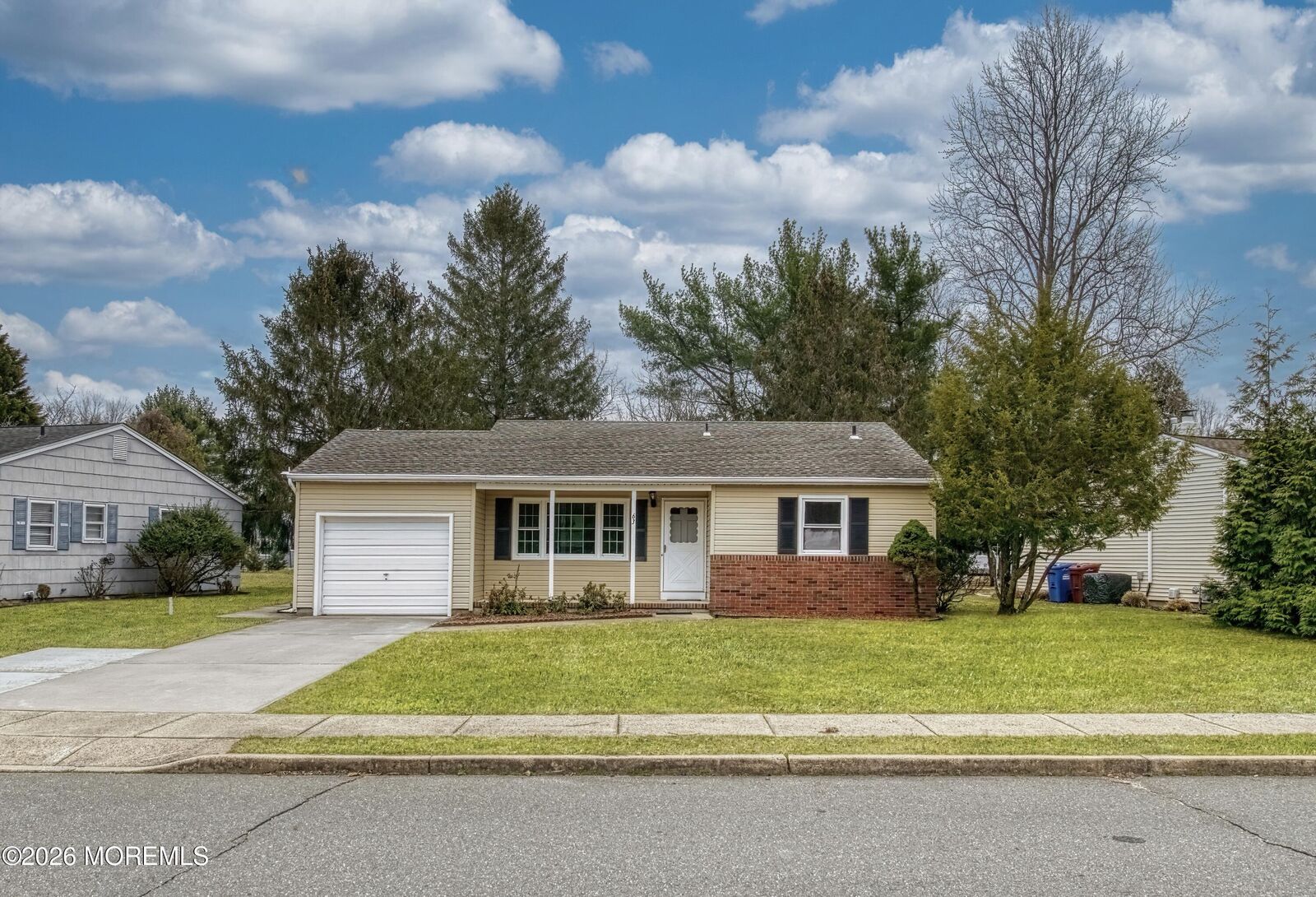 Property Photo:  63 Brakenbury Drive  NJ 08757 