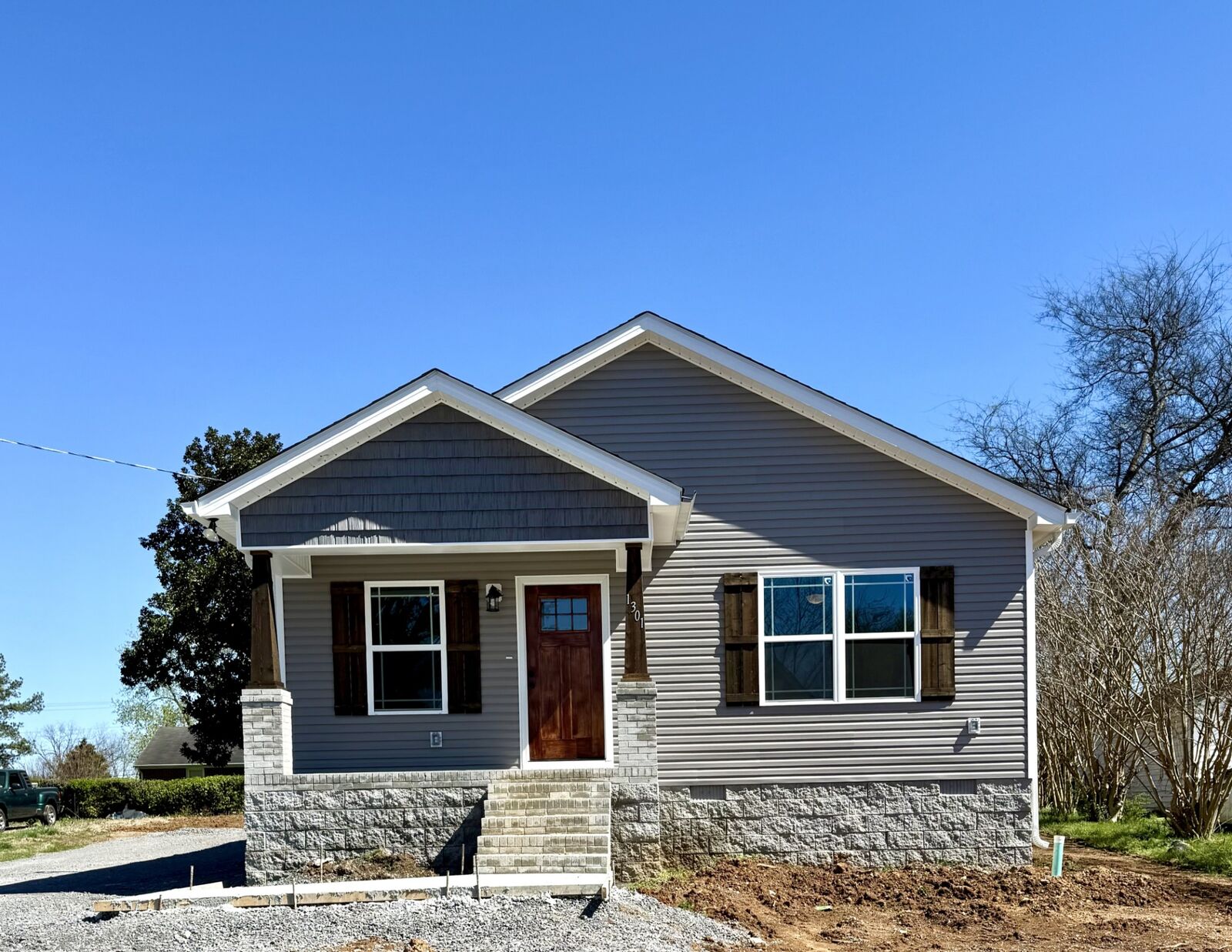 Property Photo:  1301 Walker St  TN 37160 