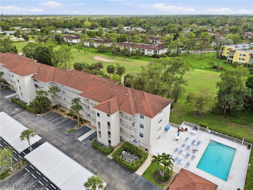 Property Photo:  481 Quail Forest Boulevard B210  FL 34105 