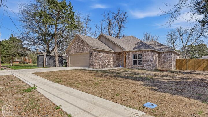 Property Photo:  408 S Baltimore  AR 72442 