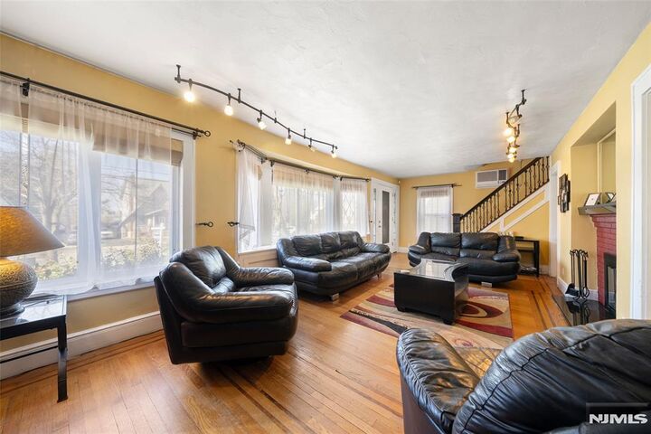 Property Photo:  185 Larch Avenue  NJ 07666 