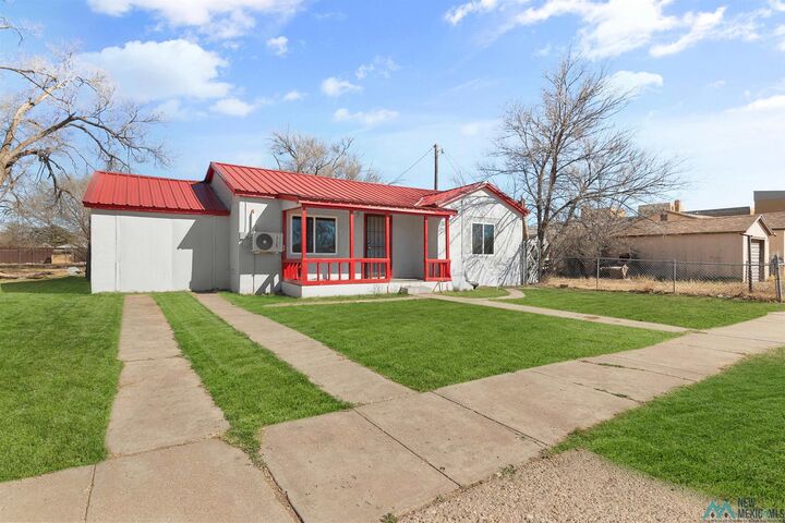 Property Photo:  1309 N Reid Street  NM 88101 