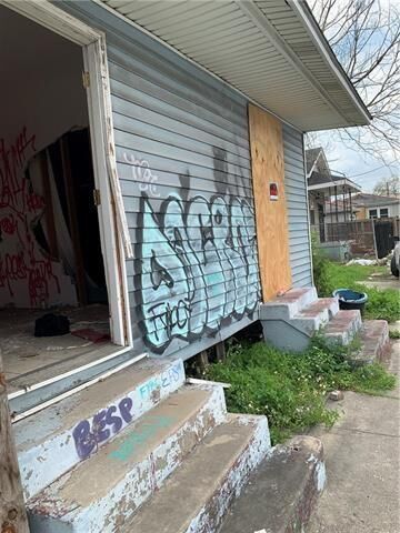 Property Photo:  4209-11 N Robertson Street  LA 70117 