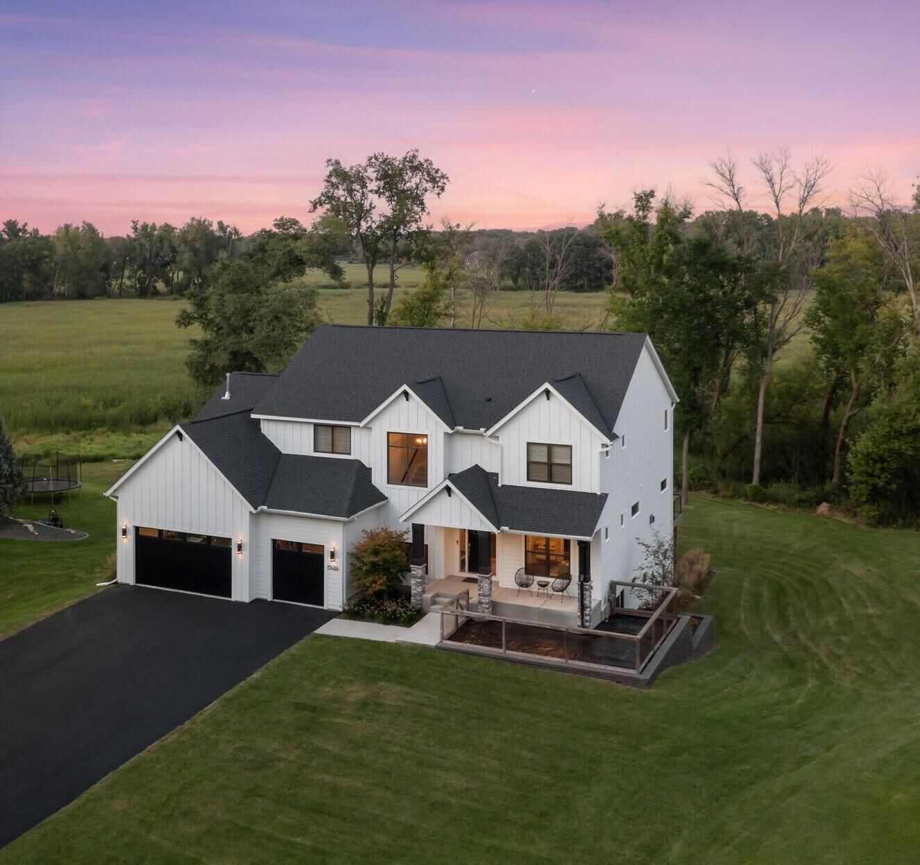 Property Photo:  15484 Minnetonka Boulevard  MN 55345 