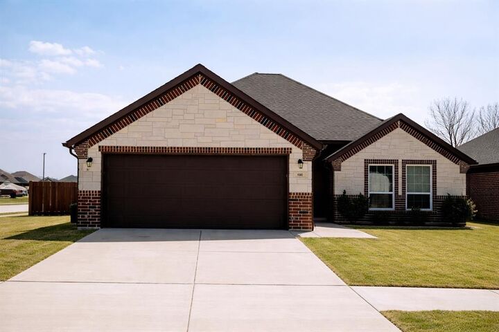 Property Photo:  135 Kiowa Drive  TX 75402 