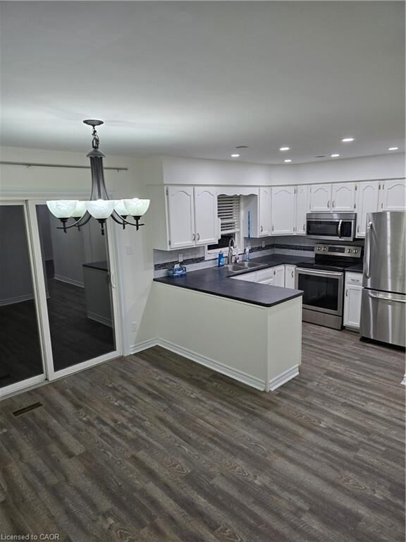 Photo de la propriété:  446 Springbank Avenue  ON N4T 1H8 